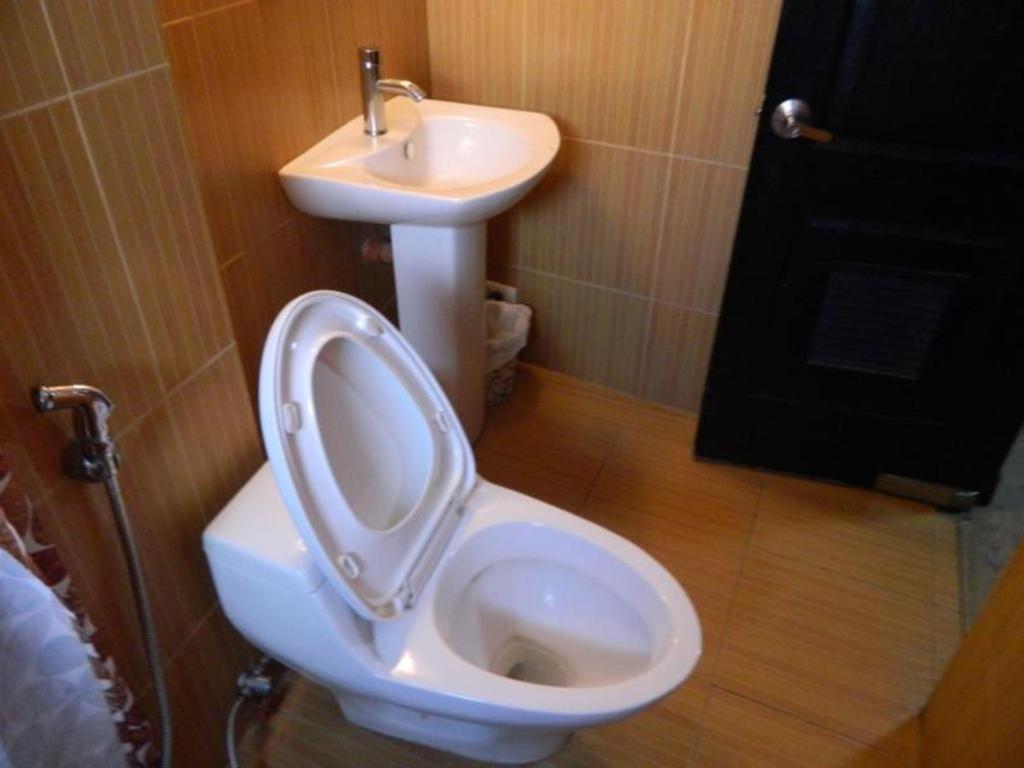 Starmark Hotel Нага Екстер'єр фото